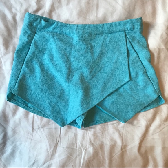 New Look short- fully lined - Picture 1 of 5